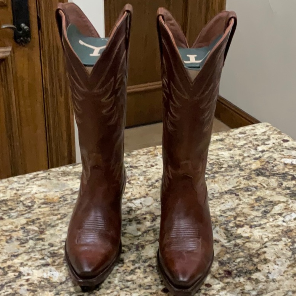 NWT Tecovas The Annie Sequioa 7.5